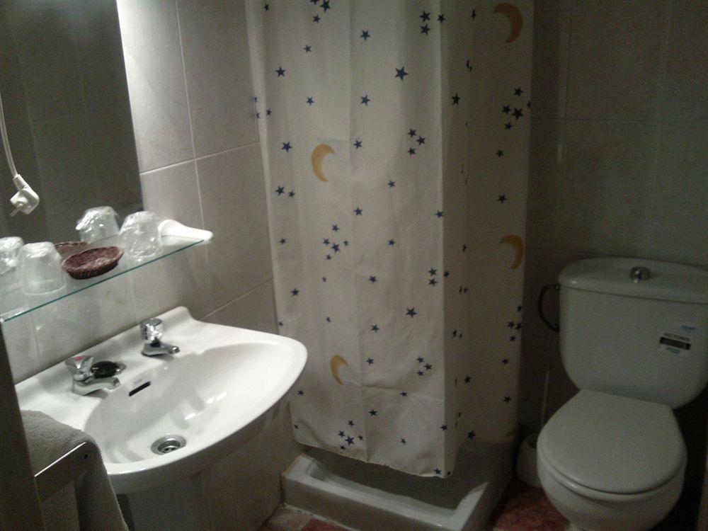 Hotel Virgen Del Rocio II Torremolinos Esterno foto