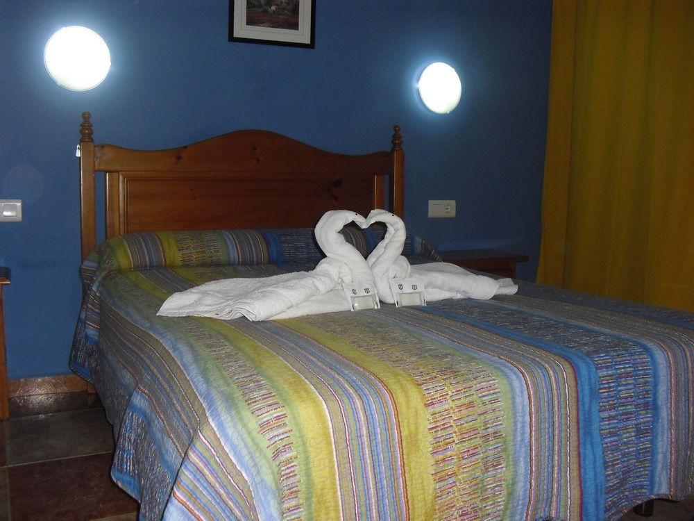 Hotel Virgen Del Rocio II Torremolinos Esterno foto