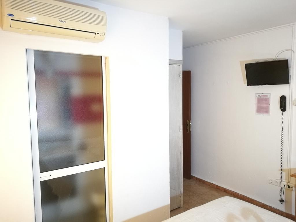Hotel Virgen Del Rocio II Torremolinos Esterno foto
